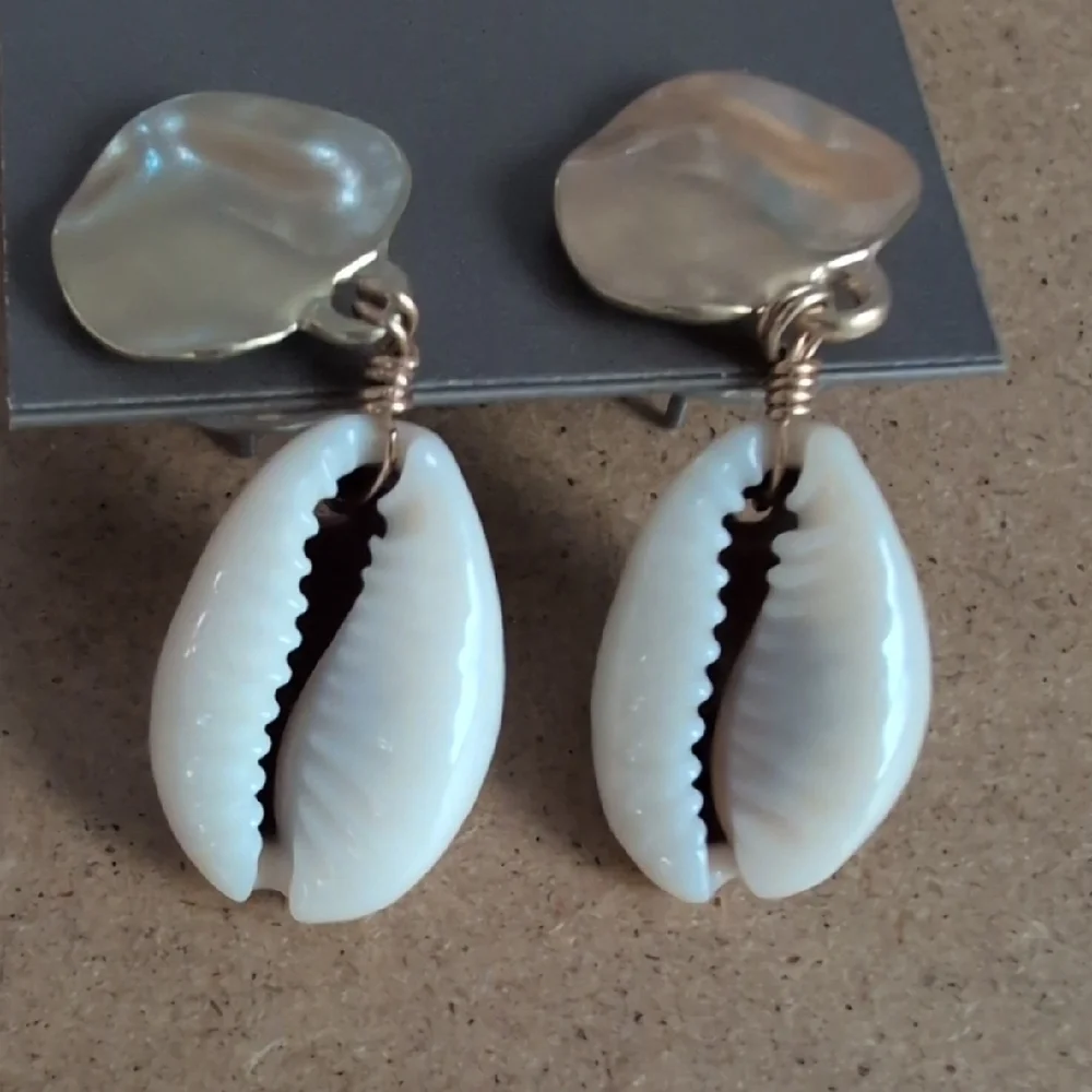 J. Jill Gold and Cream Shell Earrings